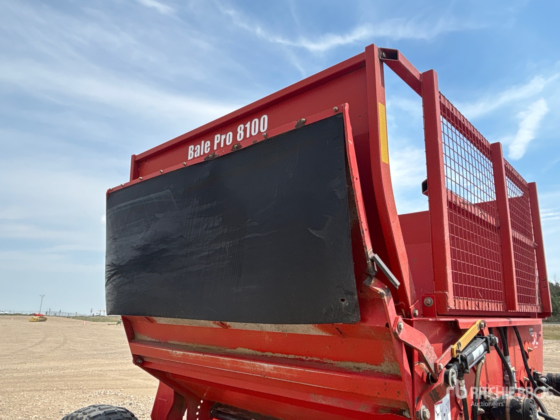 2010 Highline BALE PRO 8100