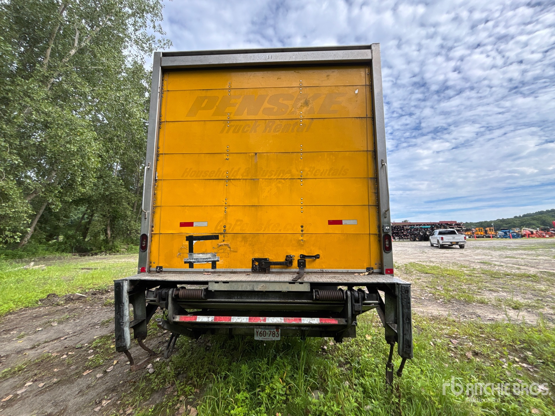 2020 Freightliner M2 106