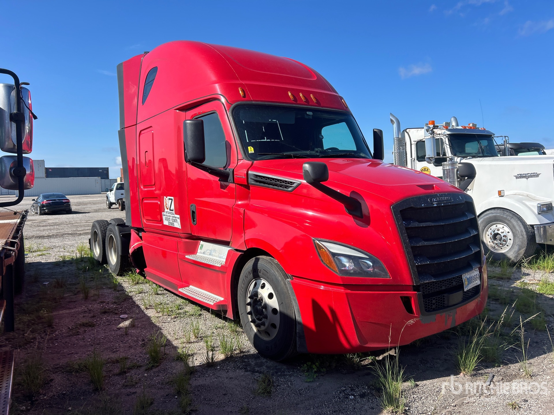 2019 Freightliner CASCADIA 126