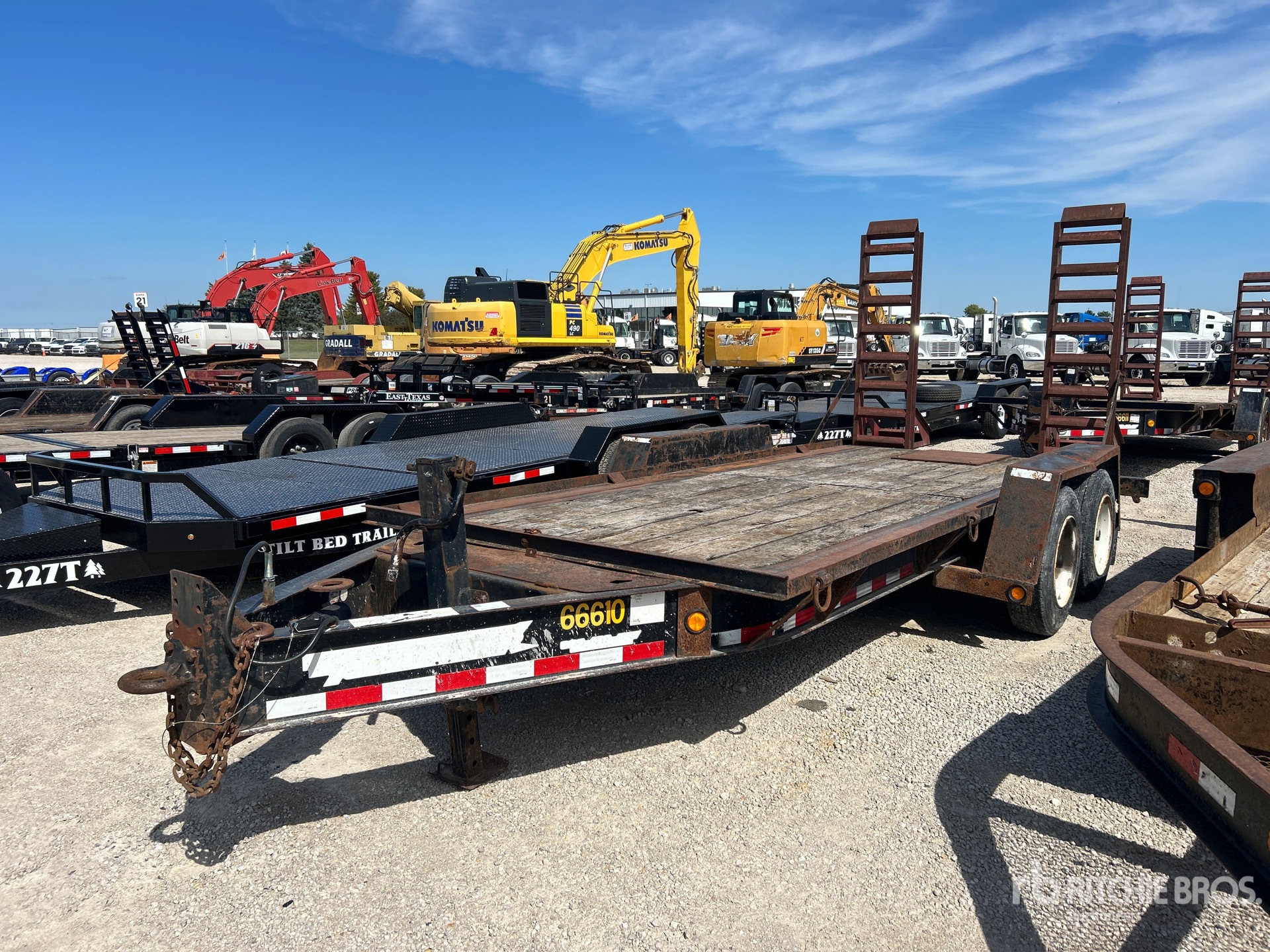 2012 Towmaster 16 ft T/A