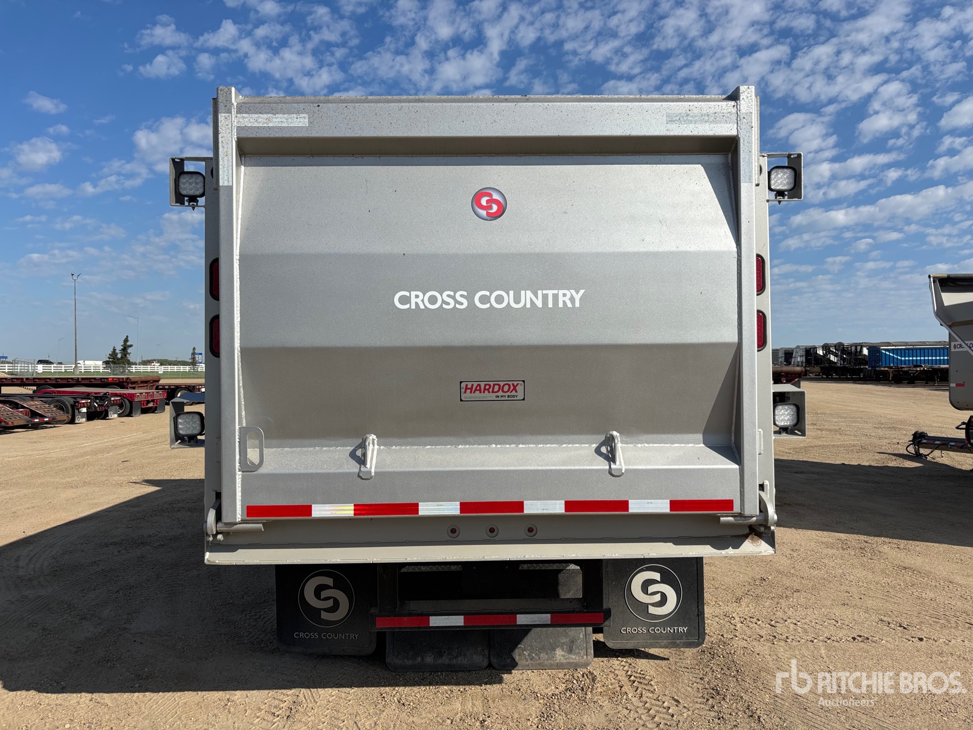2024 Cross Country Tri/A Coal (Unused)