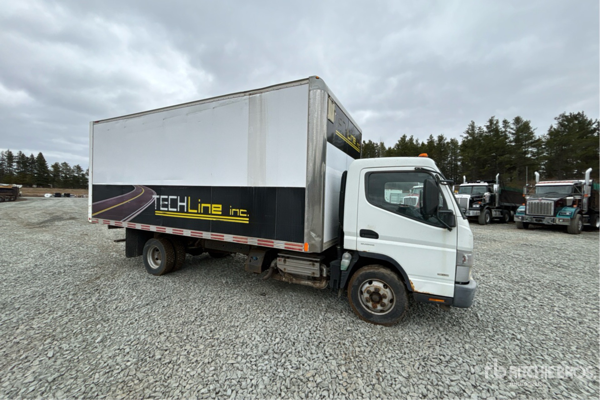 2012 Mitsubishi FUSO