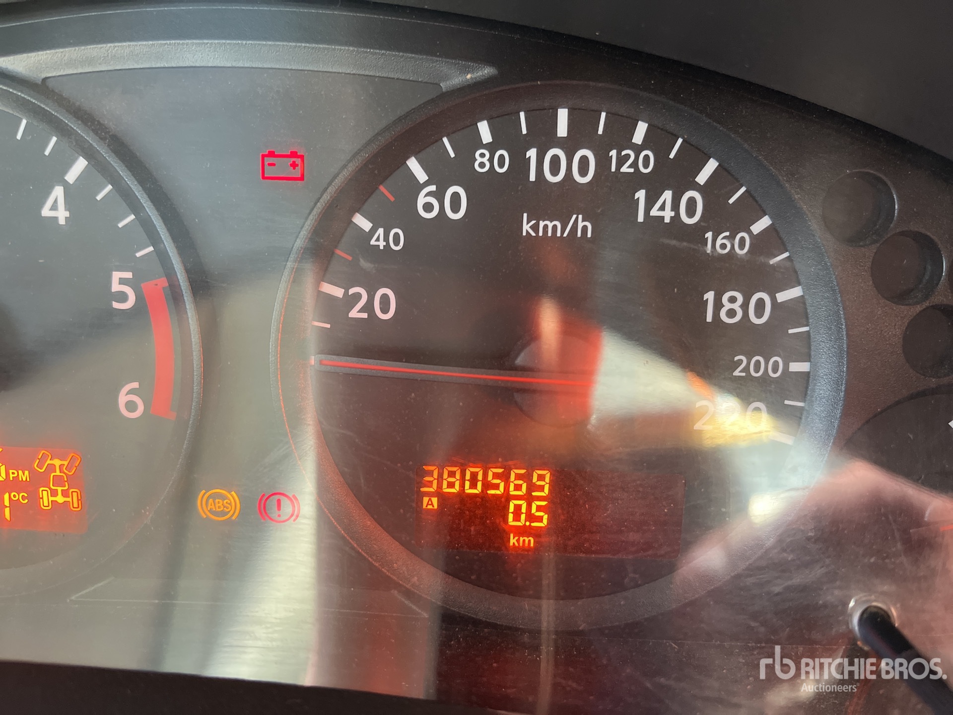2012 Nissan NAVARA