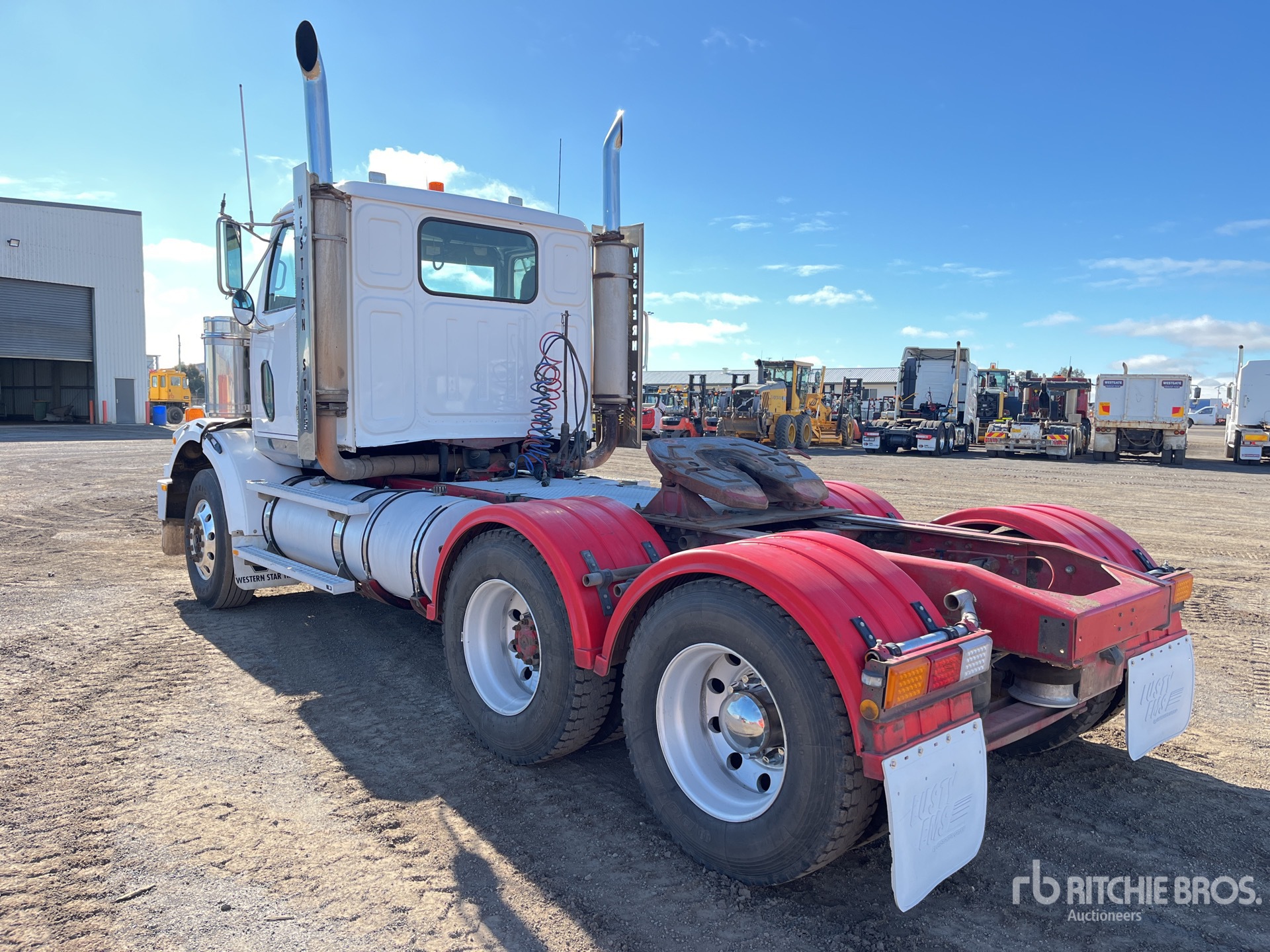 General Appearance with Picture, Right Rear Corner