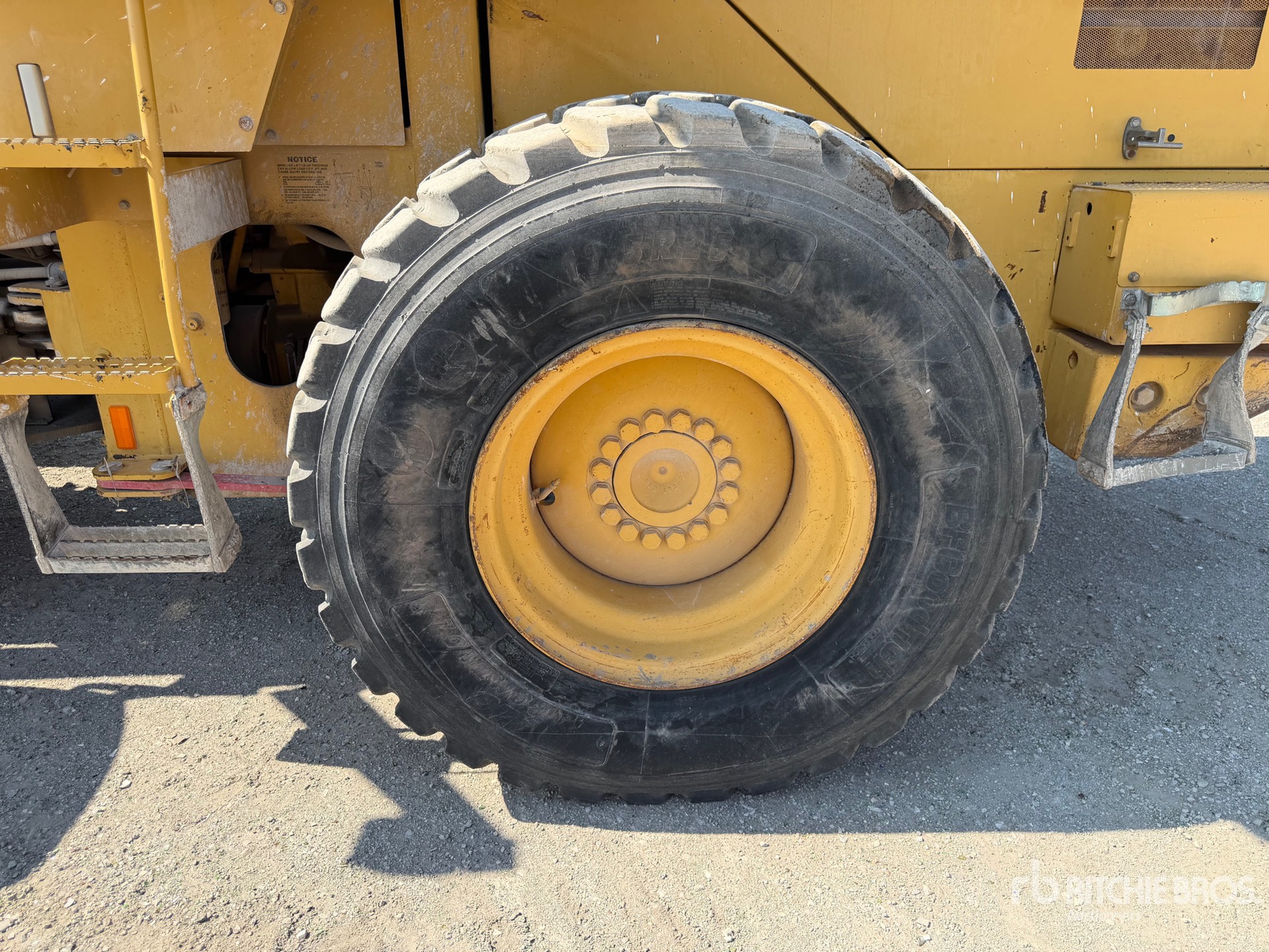 1998 Caterpillar 928G