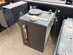 Underbody with Hydraulic Tank