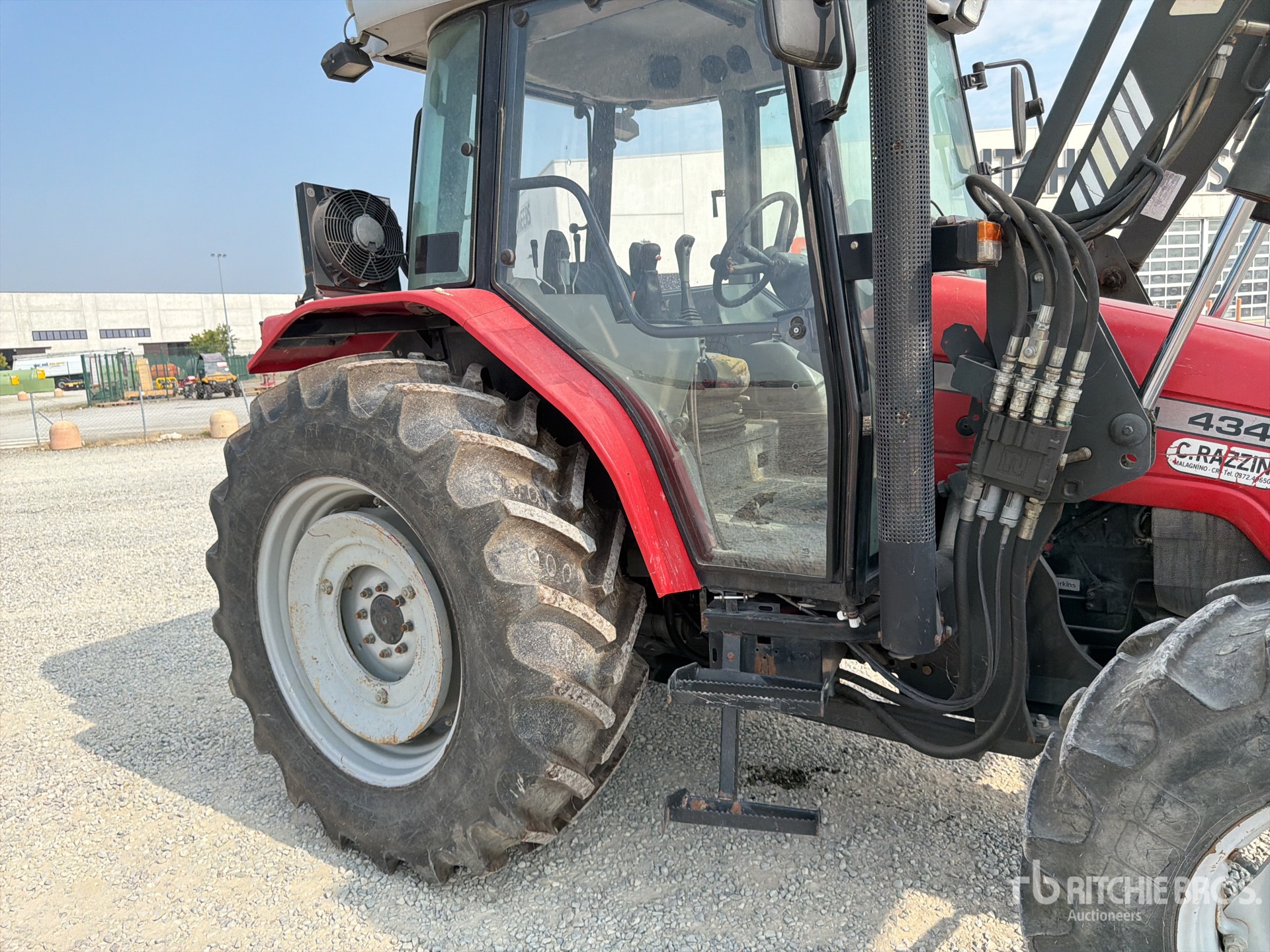 2003 Massey Ferguson 4345