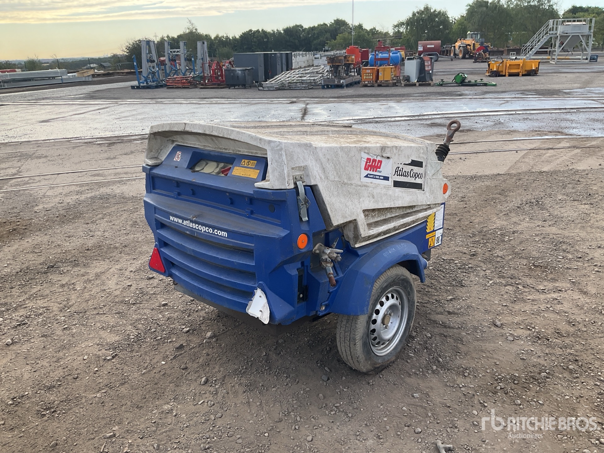 General Appearance with Picture, Right Rear Corner