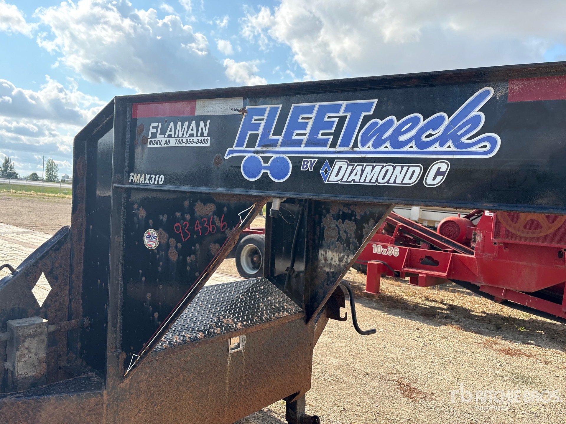 2016 Diamond C FLEETNECK