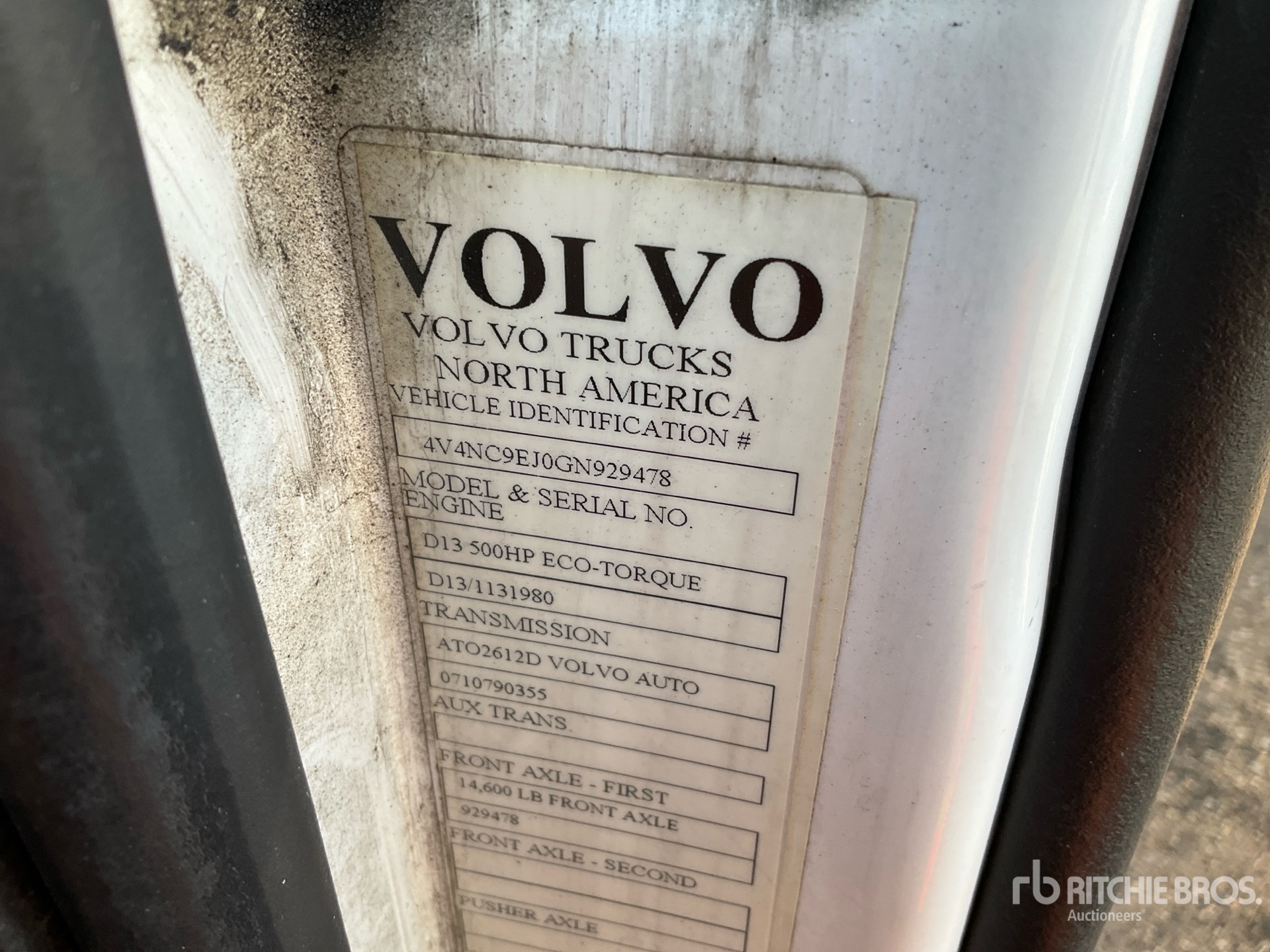 2016 Volvo VNL