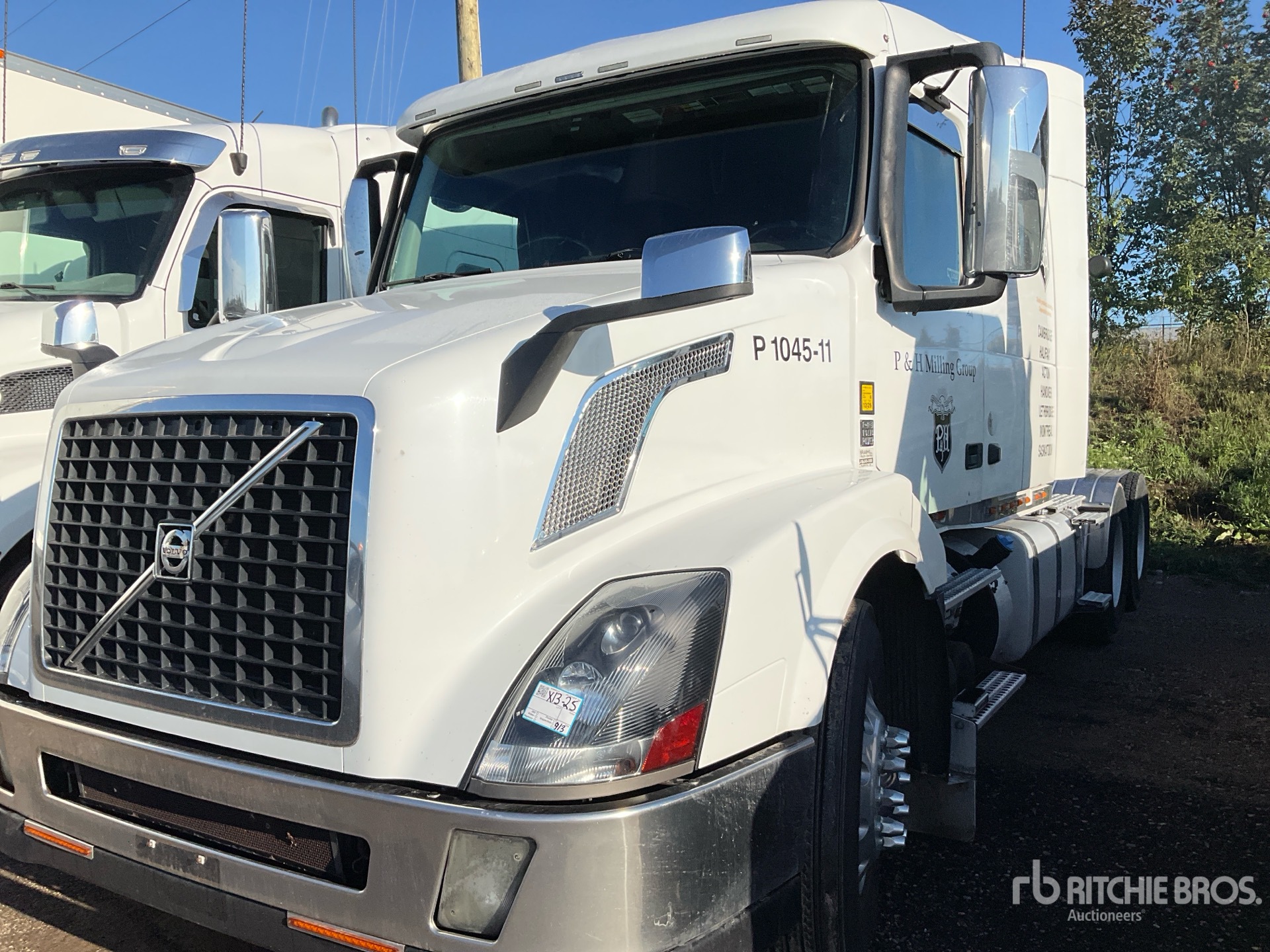 Photo of 2016 Volvo VNL