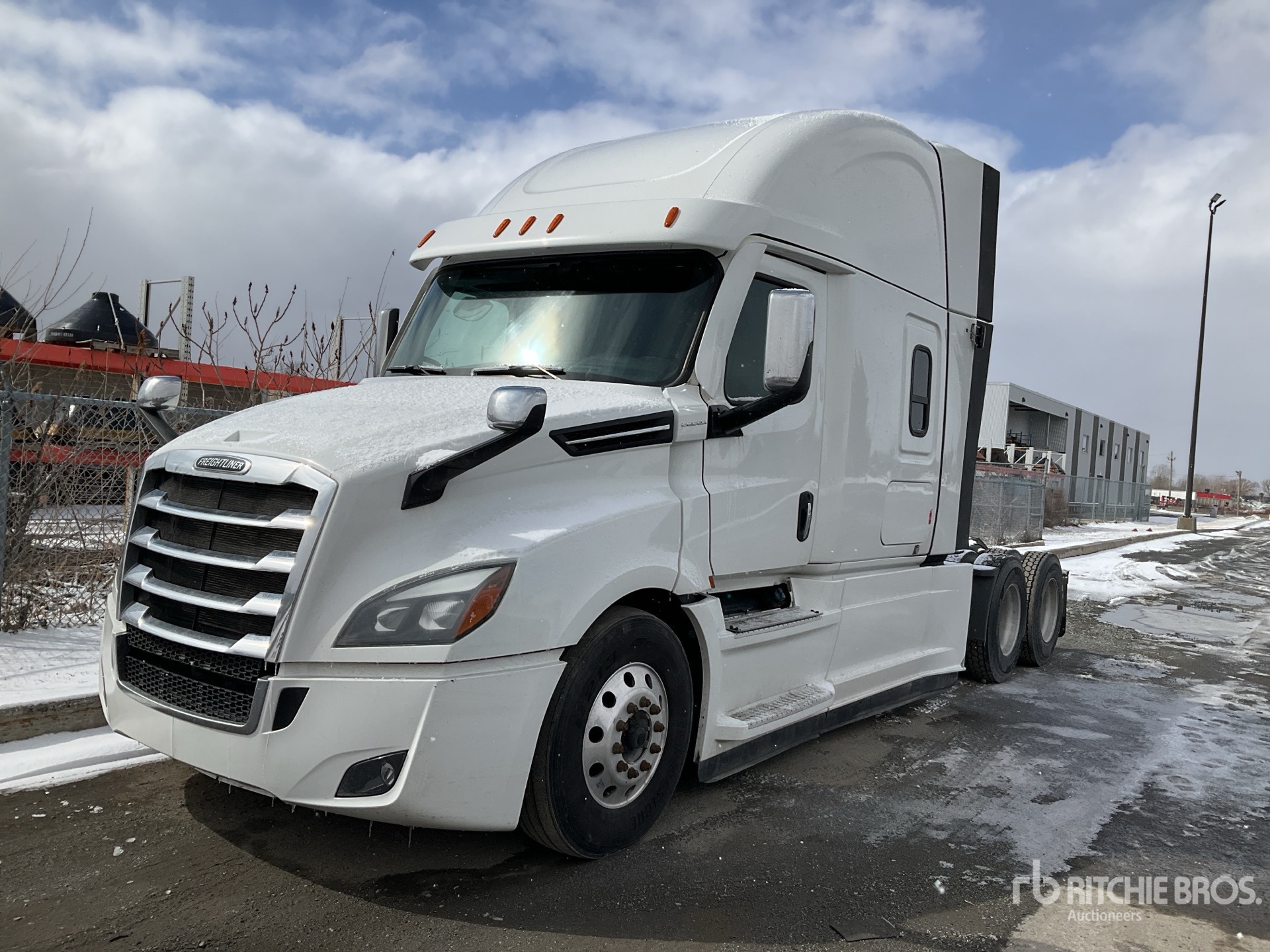 2023 Freightliner CASCADIA 126