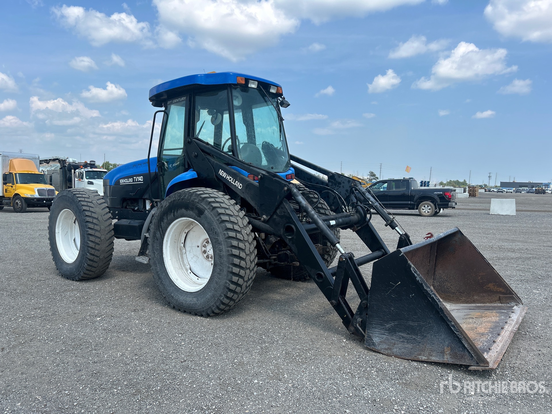 2002 New Holland TV140