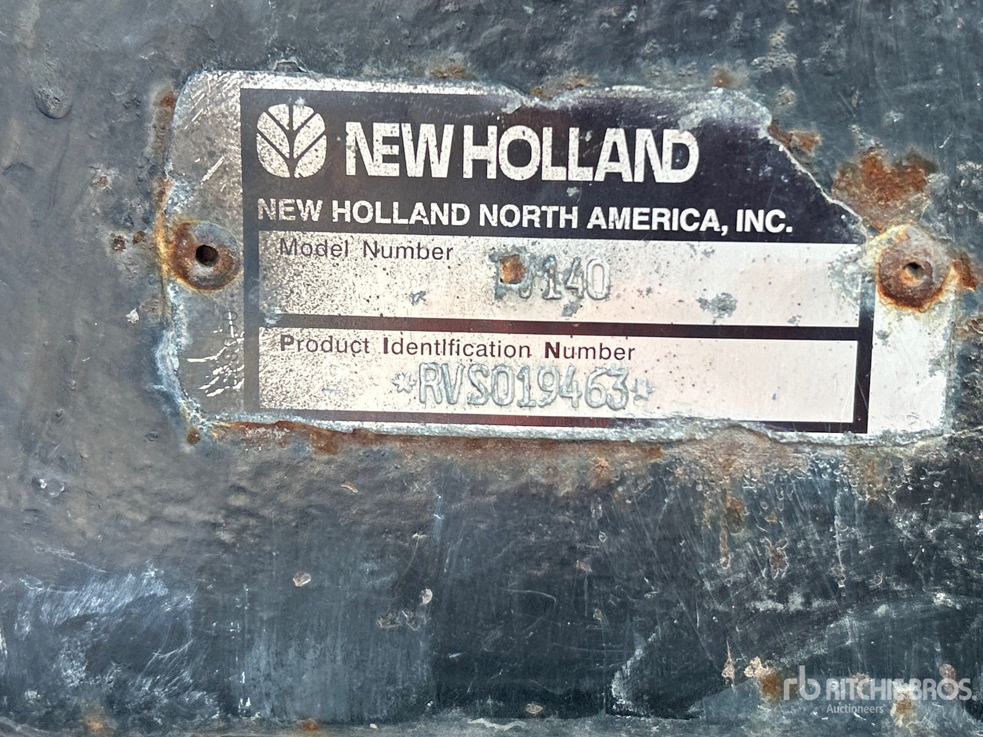 2002 New Holland TV140