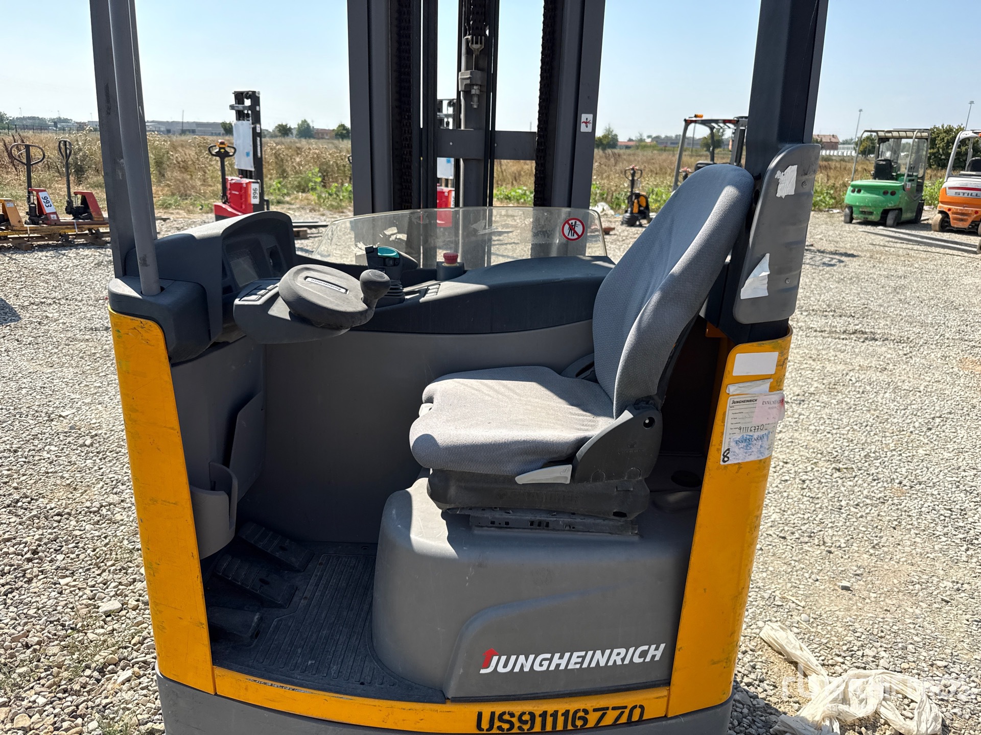 2017 Jungheinrich ETV214