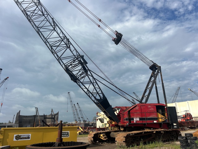 1977 American 9310 225 ton Lattice-Boom Crawler Crane