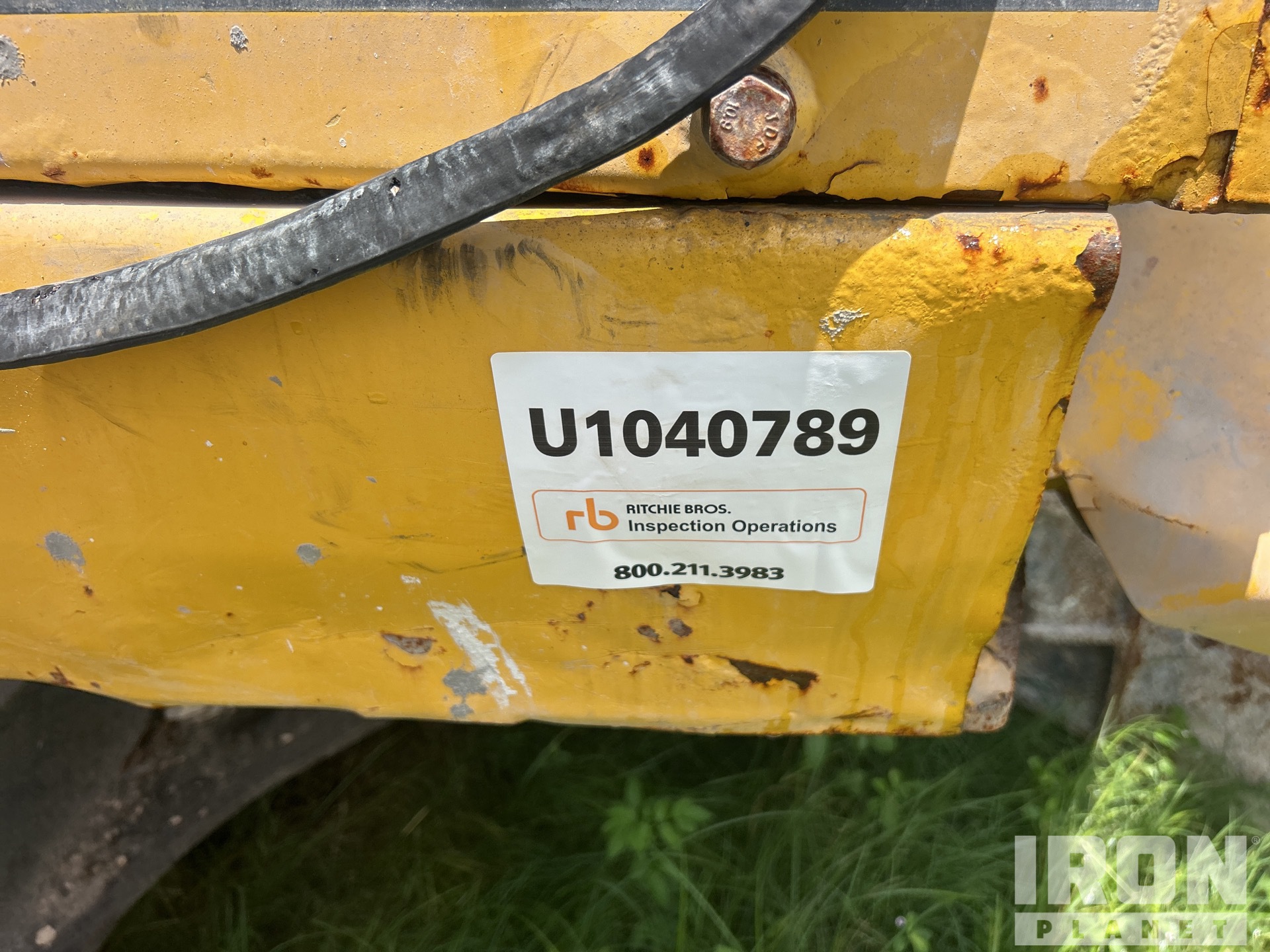 2012 Komatsu PC138USLC-8