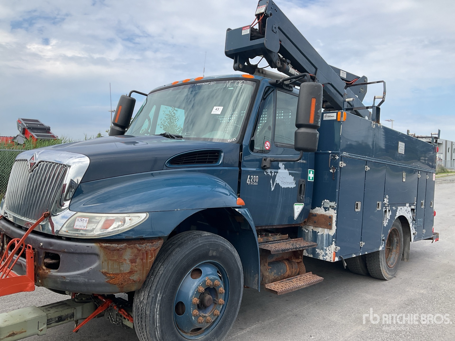 2003 International 4200