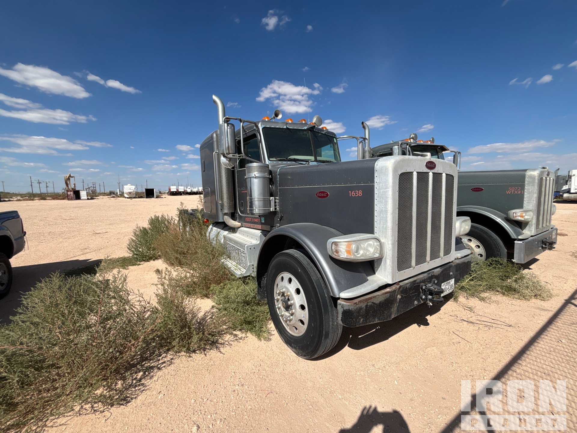 2017 Peterbilt 389