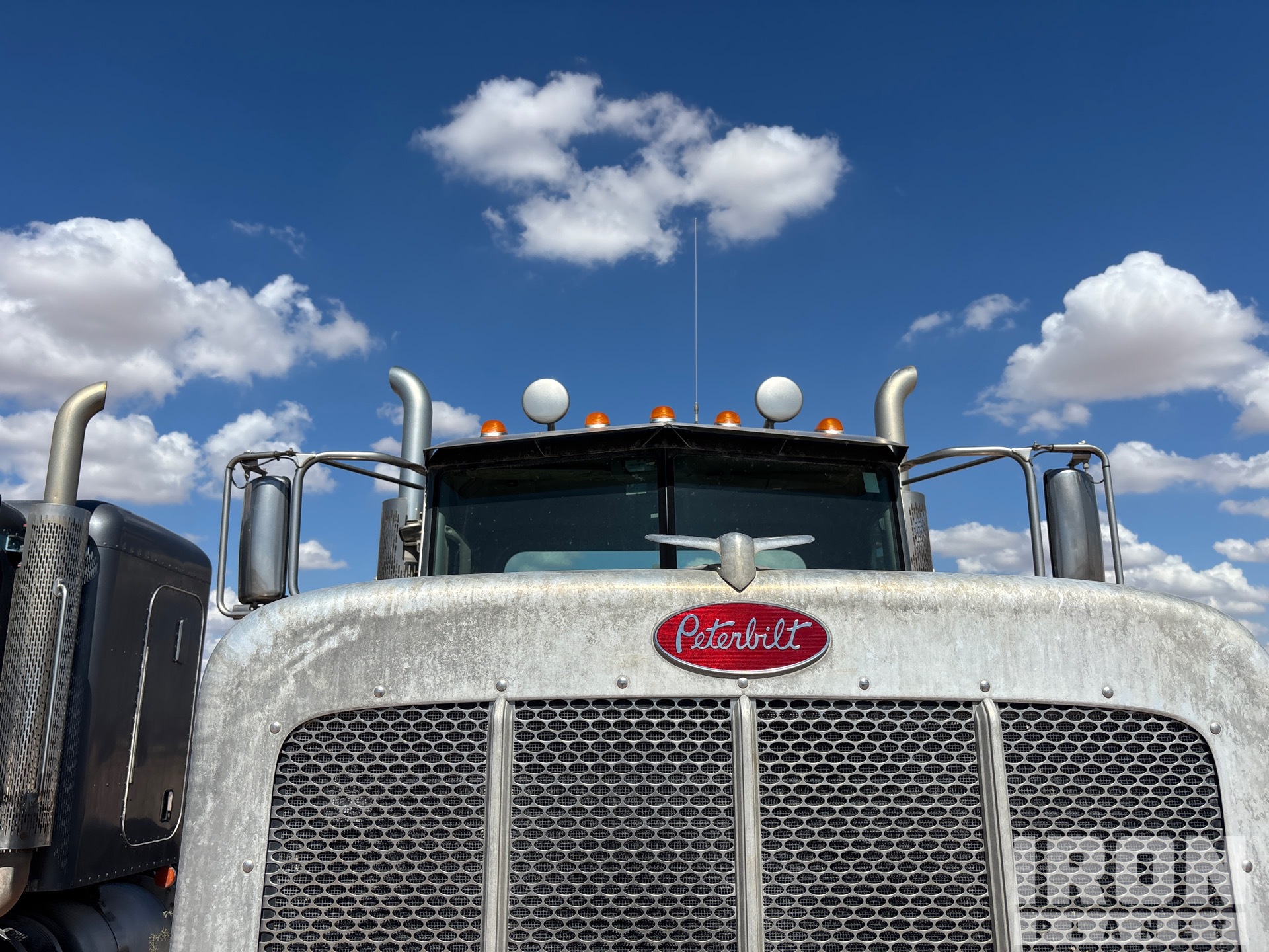 2016 Peterbilt 389