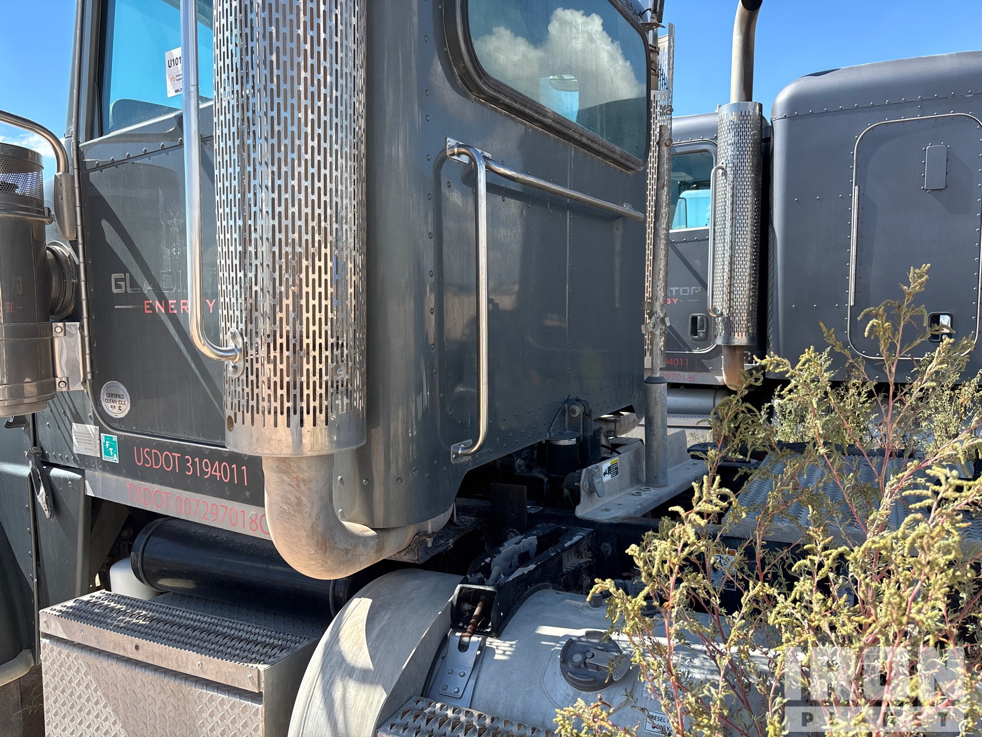2016 Peterbilt 389