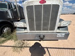 General Appearance with Exterior Lights