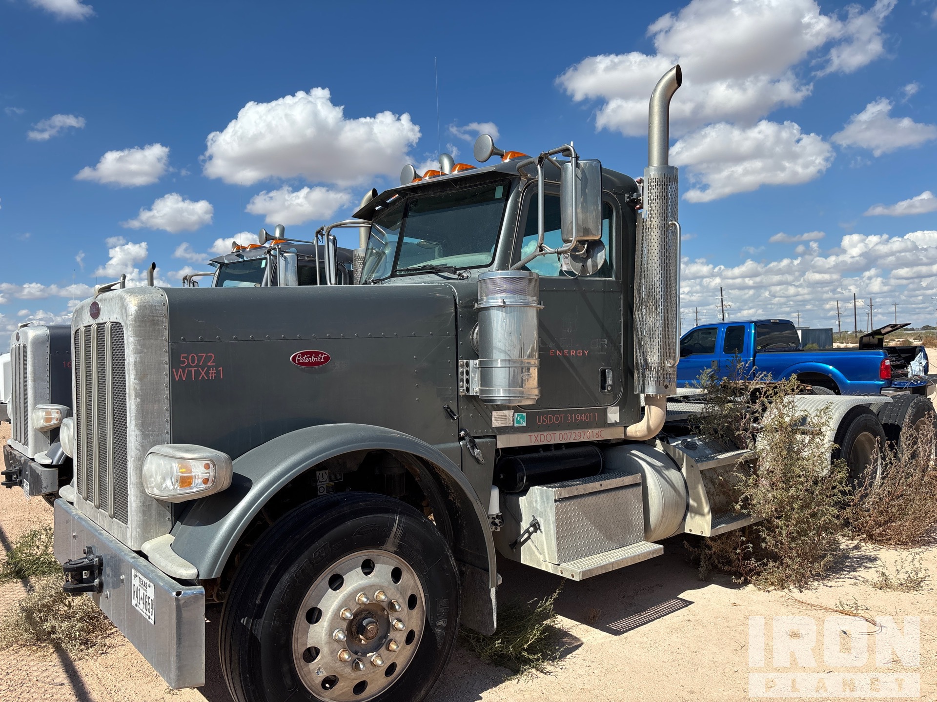 2016 Peterbilt 389