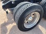 4 Underbody - Truck with Right Rear Drive Tires