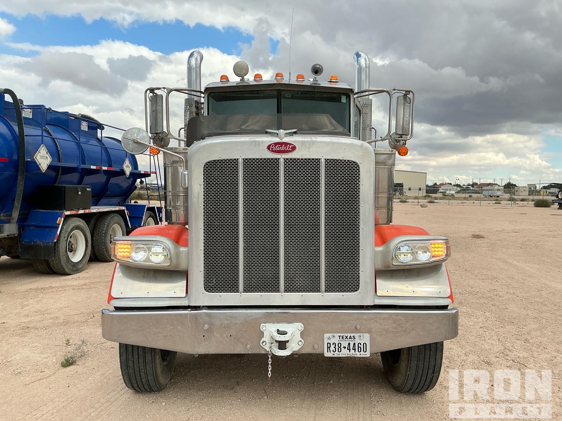 2015 Peterbilt 389