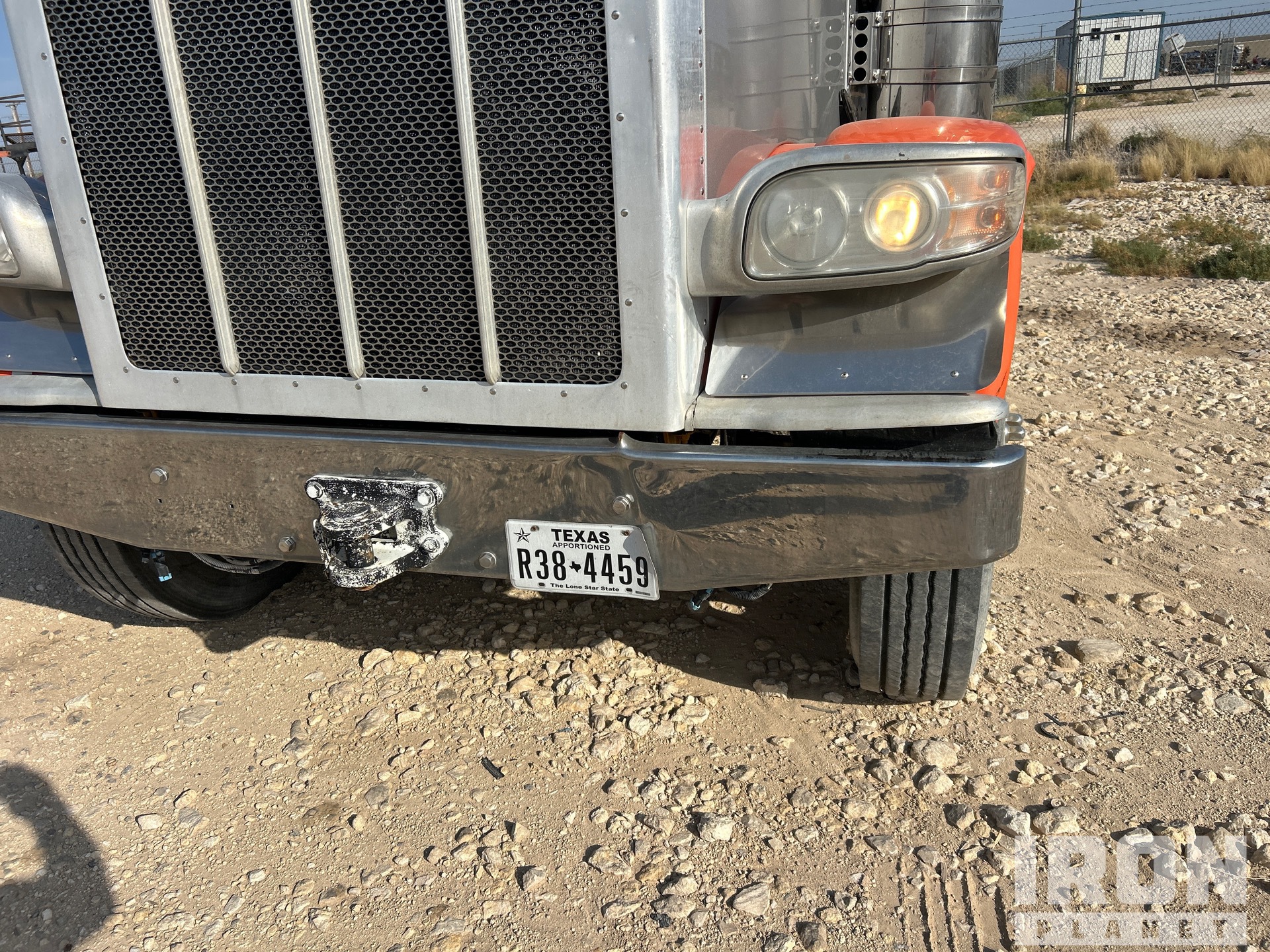 2015 Peterbilt 389