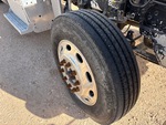 4 Underbody - Truck with Right Steer Tire
