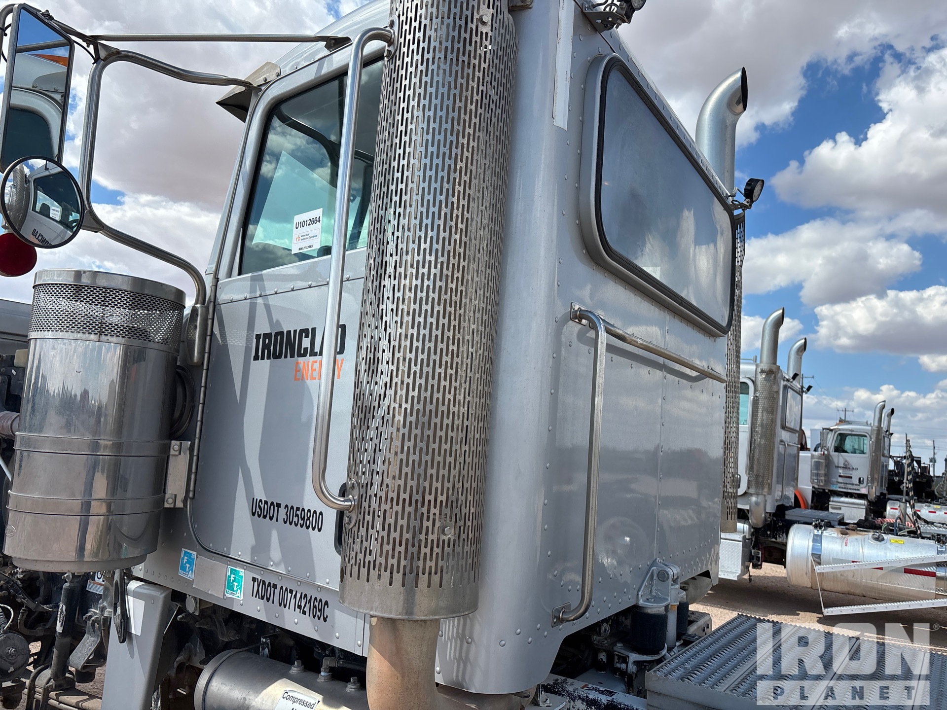 2014 Peterbilt 388