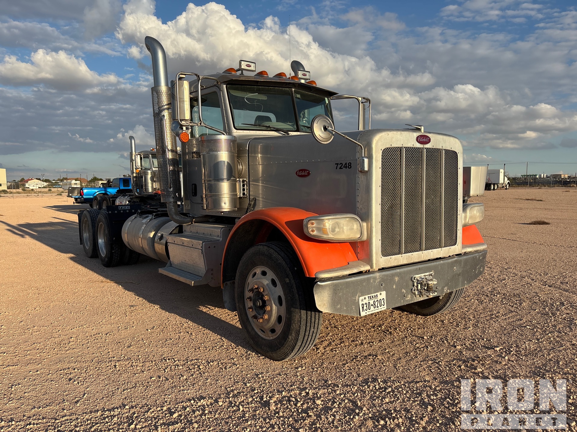 2014 Peterbilt 388