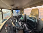 Cab with Seats/armrests