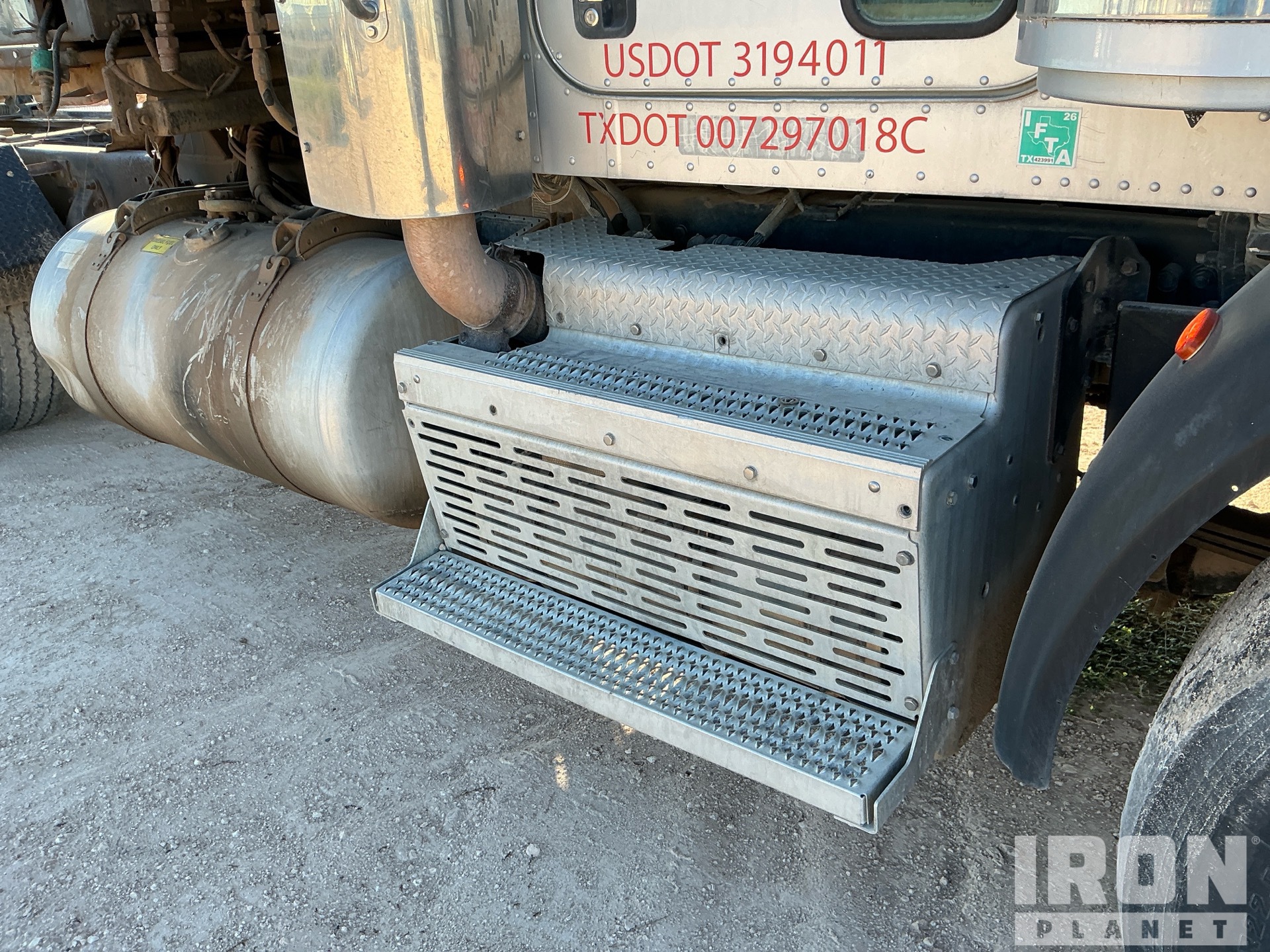 2013 Peterbilt 367