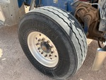 4 Underbody - Truck with Right Steer Tire