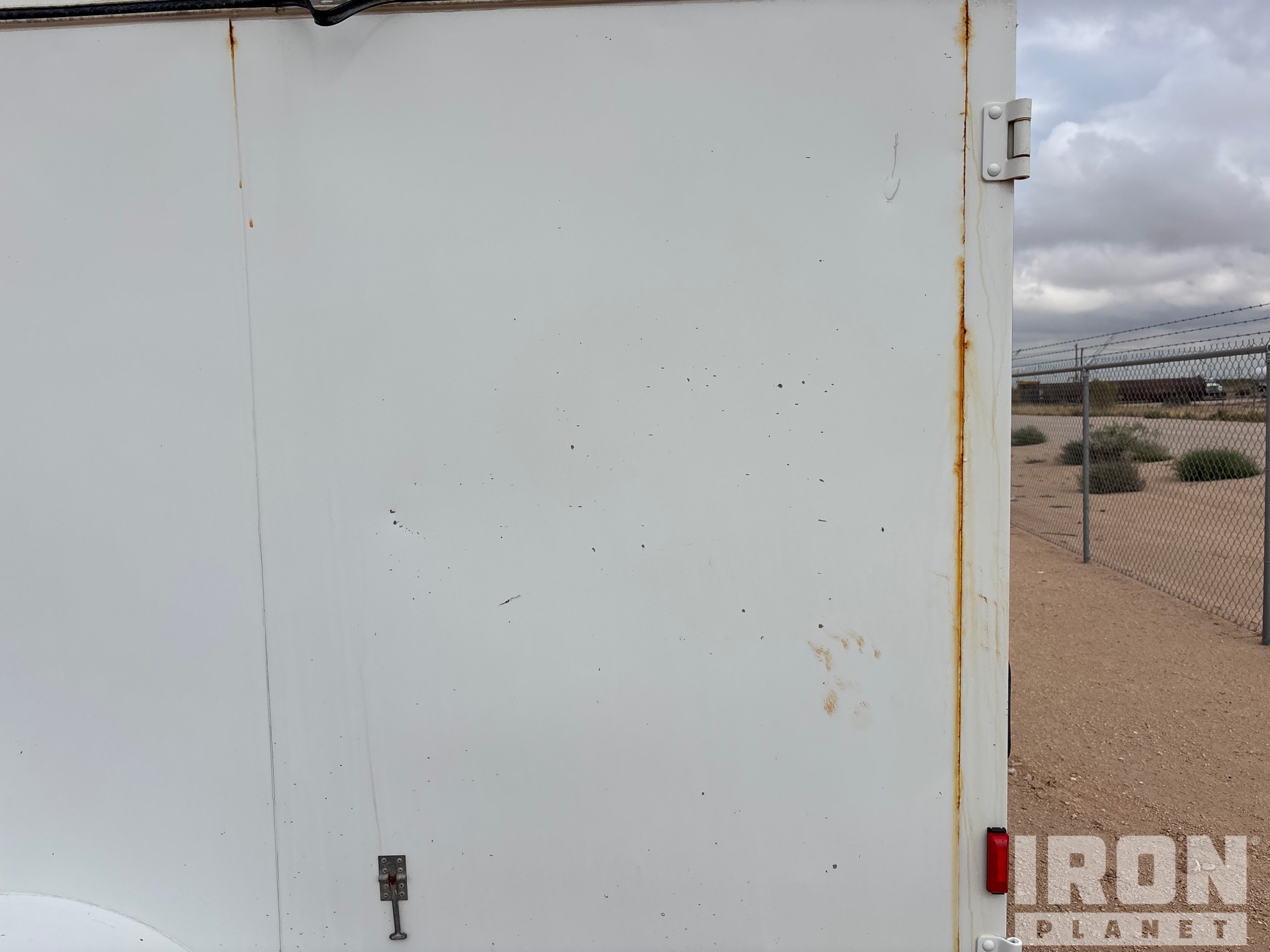 Photo of 2017 CM CMC52404600260
