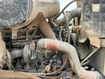 Moteur with Engine - Right Side