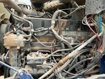 Moteur with Engine - Left Side