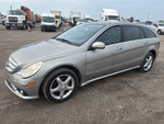 General Appearance with Featured Photo
