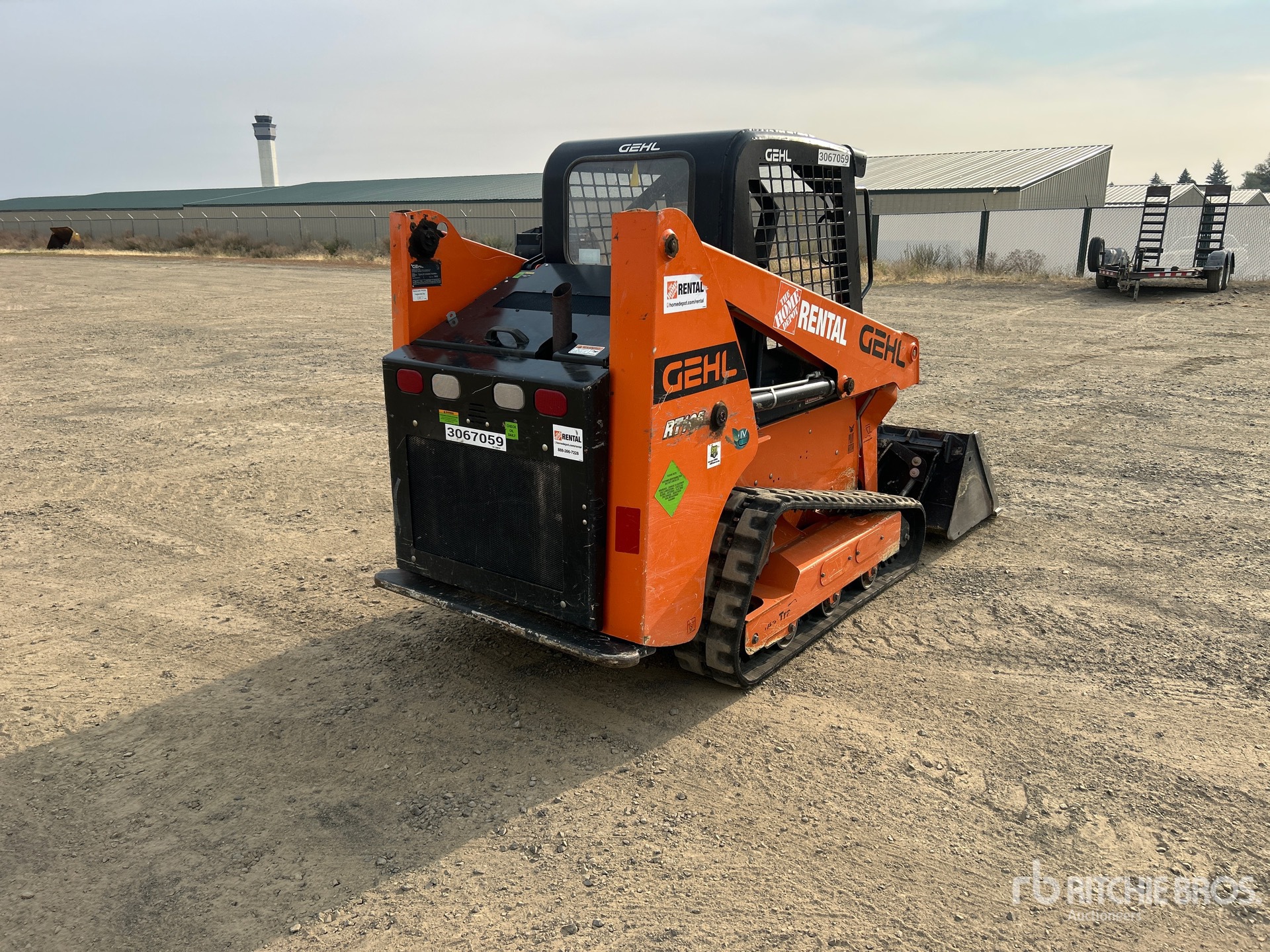 General Appearance with Picture, Right Rear Corner