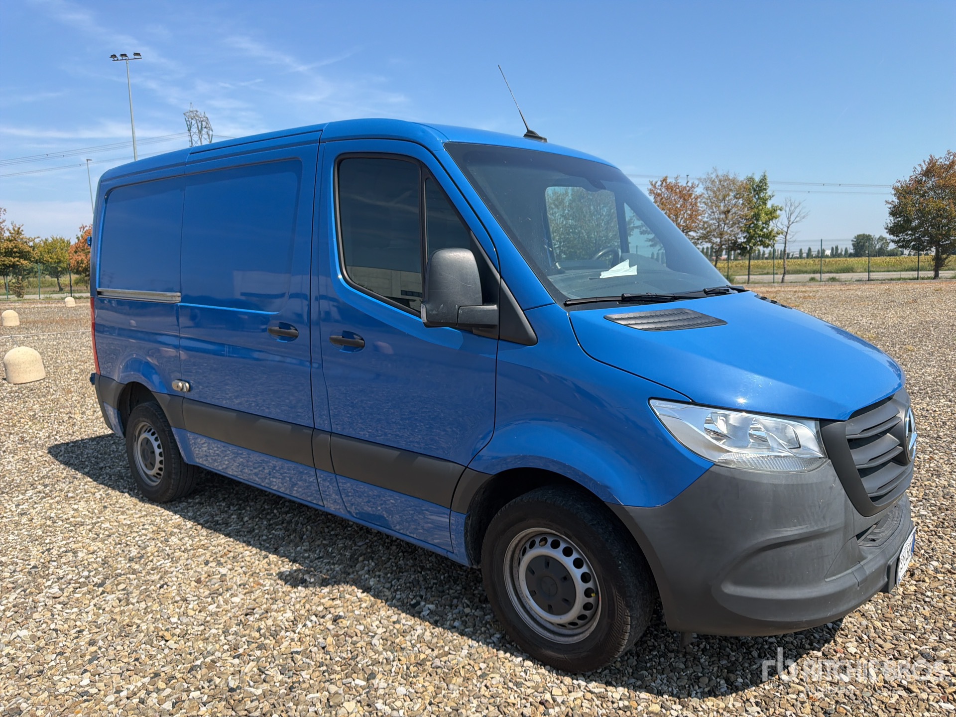 2024 Mercedes-Benz SPRINTER 211 CD