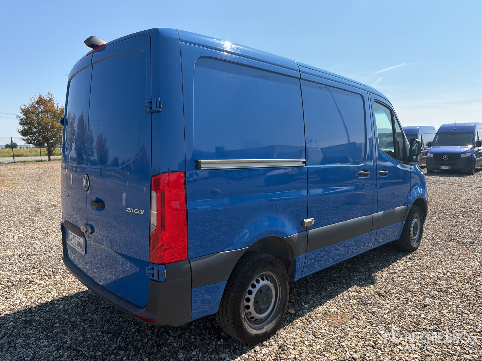 2024 Mercedes-Benz SPRINTER 211 CD