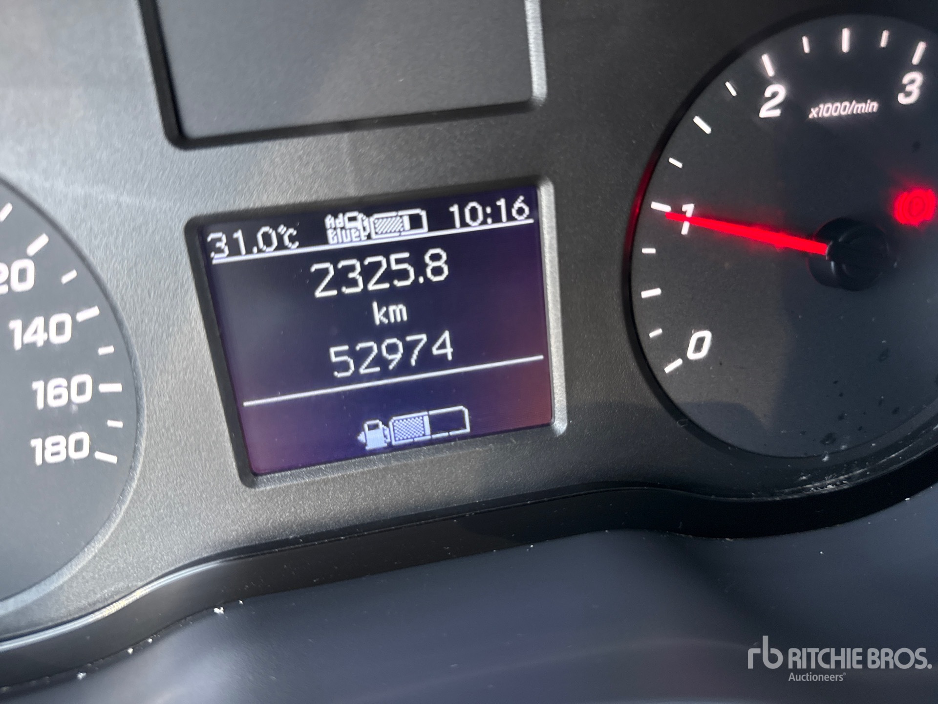 2024 Mercedes-Benz SPRINTER 211 CD
