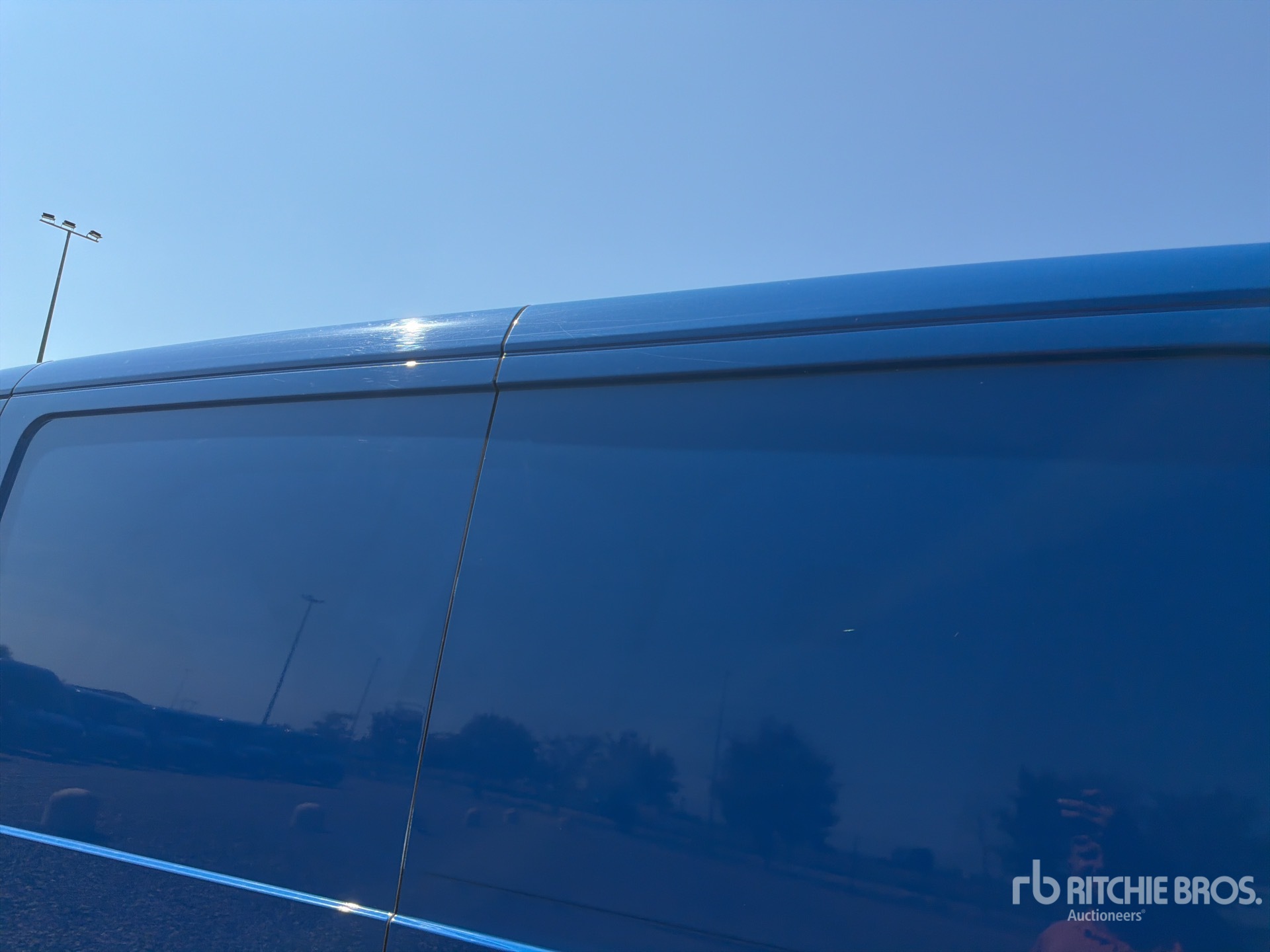 2024 Mercedes-Benz SPRINTER 211 CD
