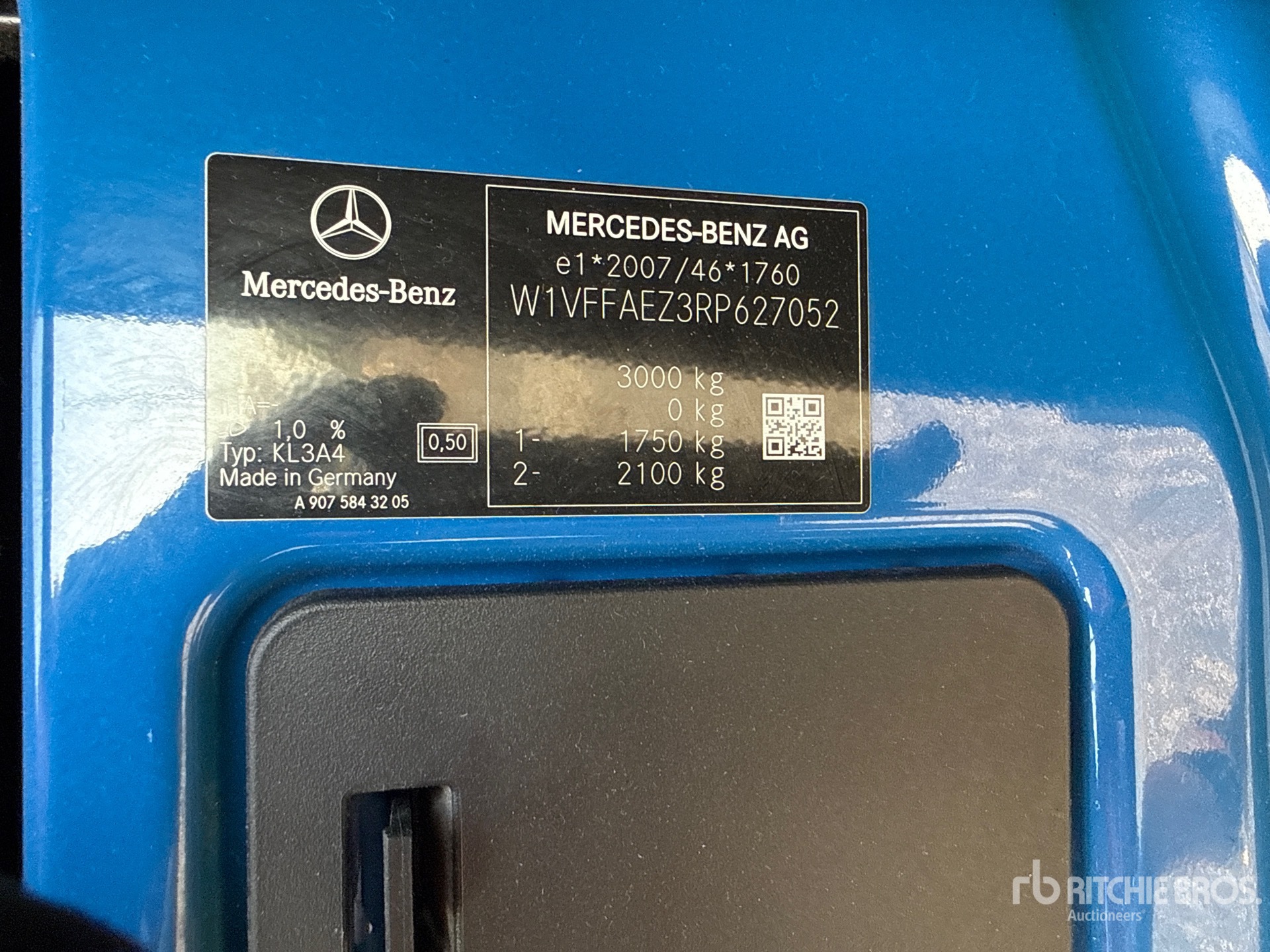 2024 Mercedes-Benz SPRINTER 211 CD