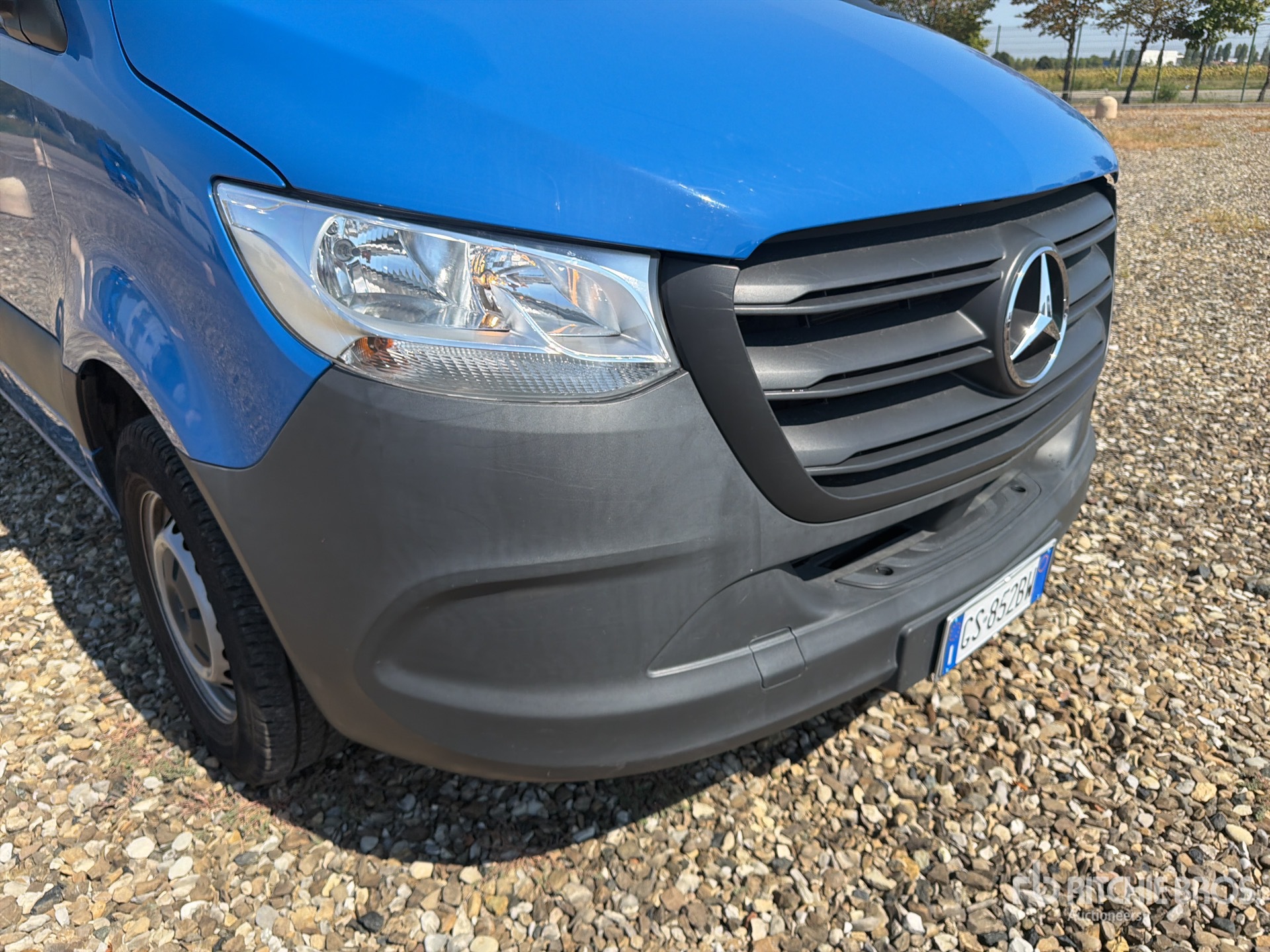 2024 Mercedes-Benz SPRINTER 211 CD