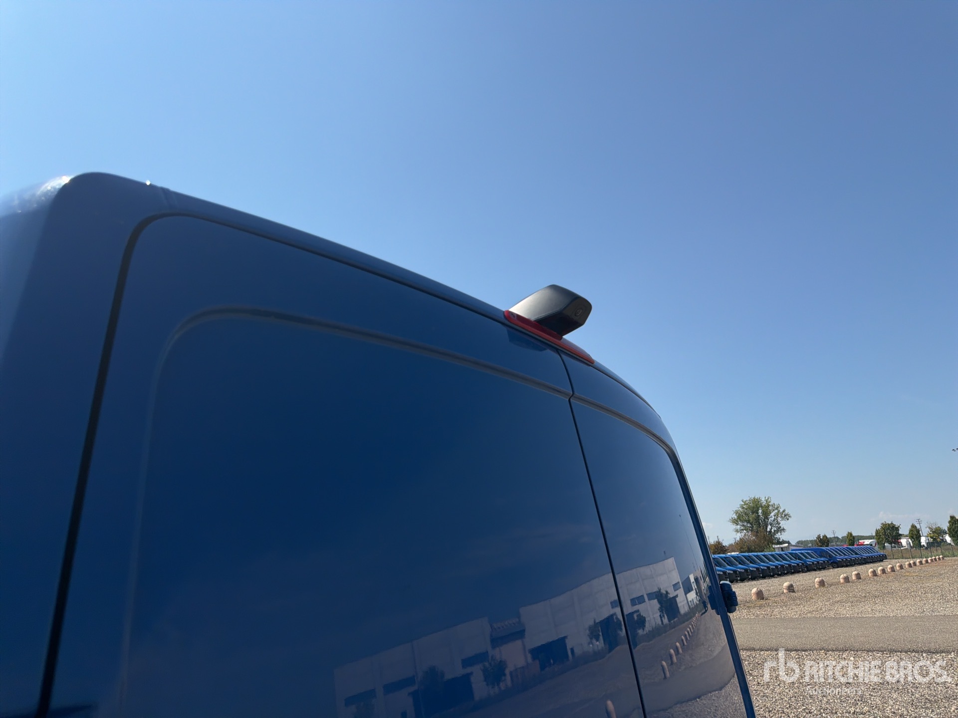 2024 Mercedes-Benz SPRINTER 211 CD