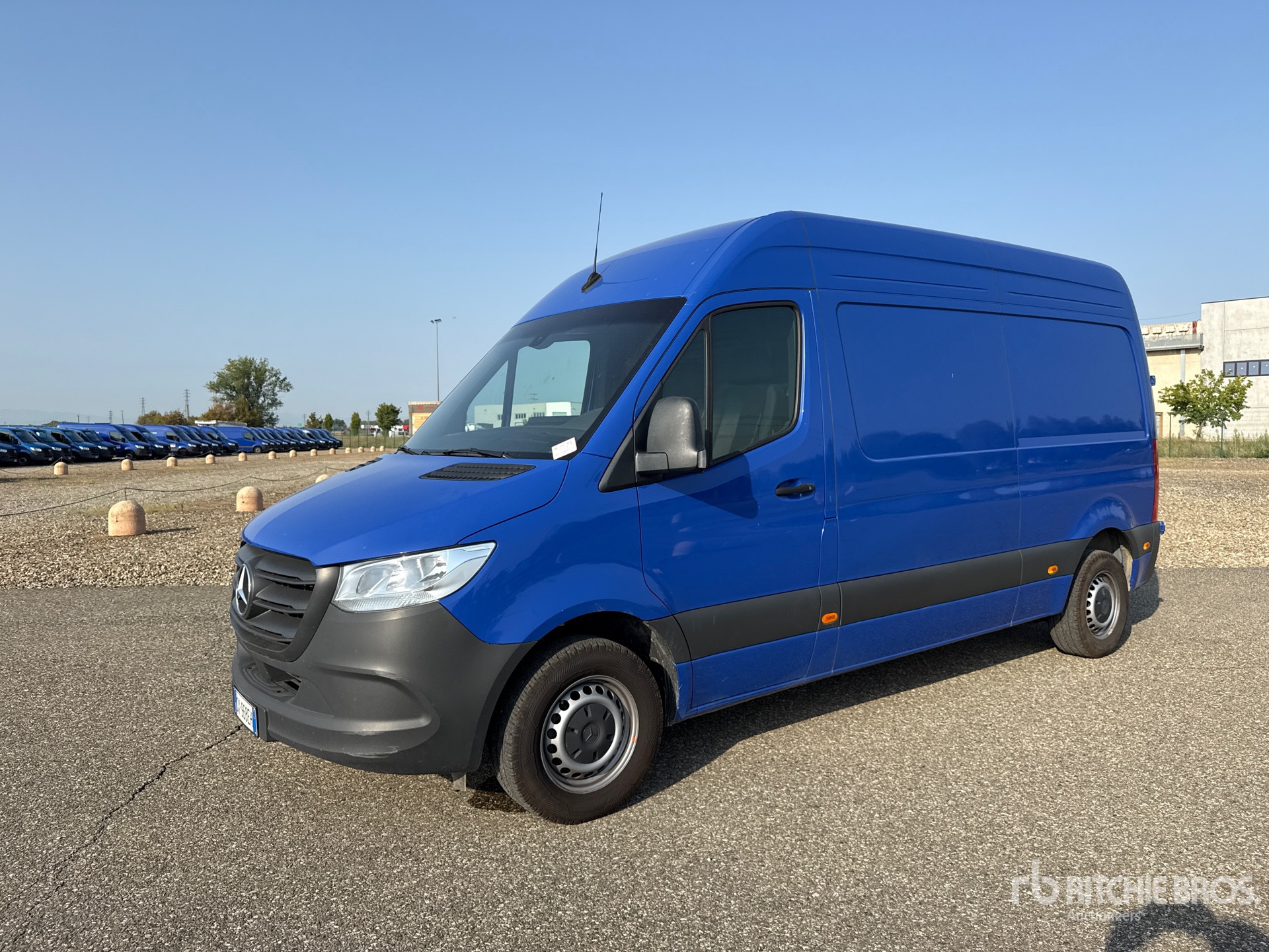 Photo of 2024 Mercedes-Benz SPRINTER 311CDI