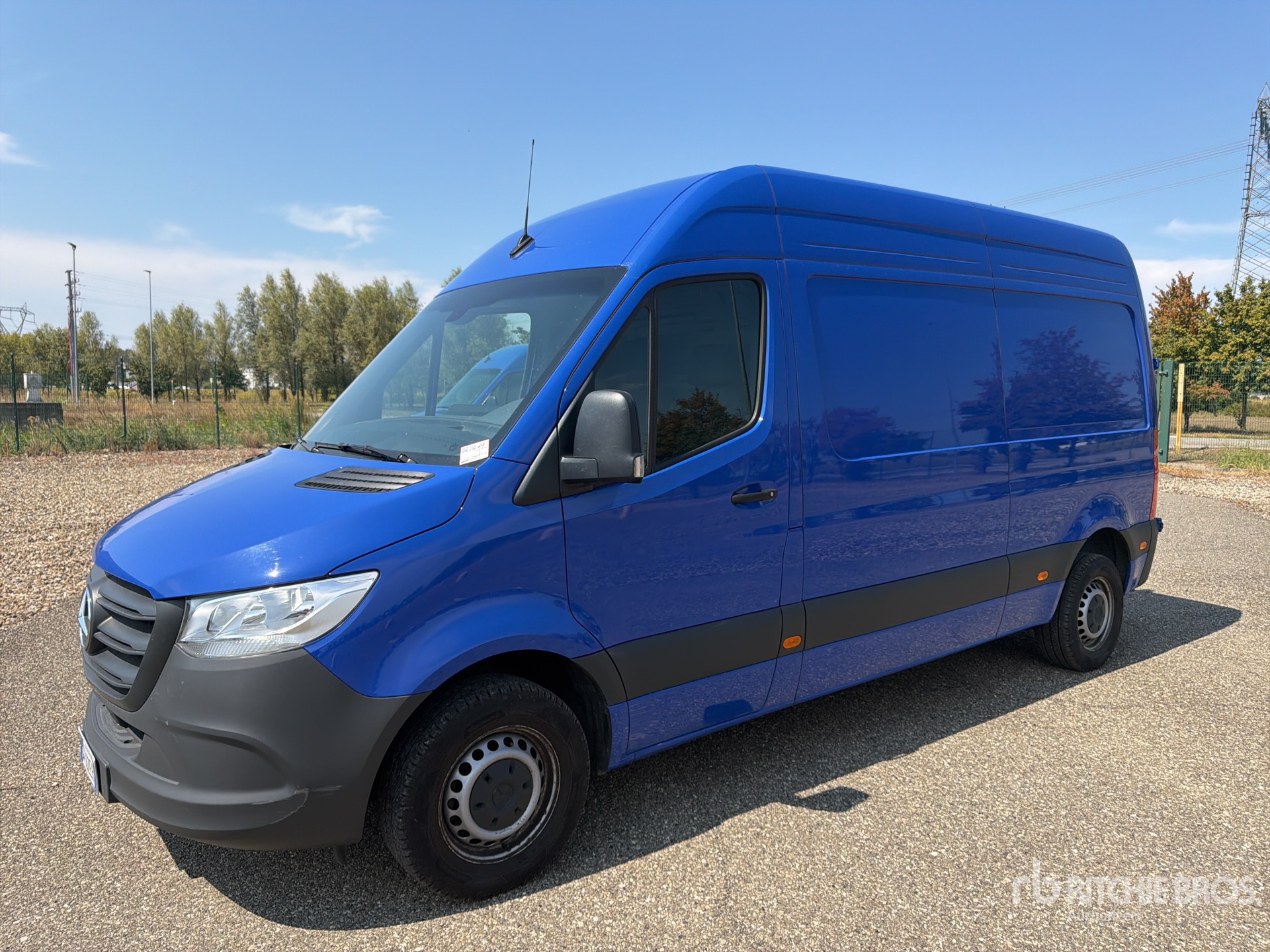 Photo of 2024 Mercedes-Benz SPRINTER 311CDI